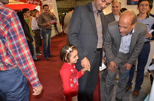 علیرضا پویافر :گزارش اختصاصی دهمین نمایشگاه کامپیوتر و موبایل : کودکان و نوجوانان کامیتکسی