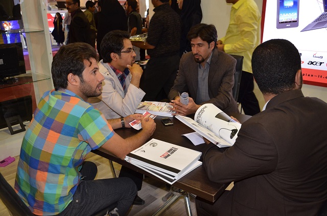 علیرضا پویافر :گزارش اختصاصی دهمین نمایشگاه کامپیوتر و موبایل : پایانی کامیتکس دهم