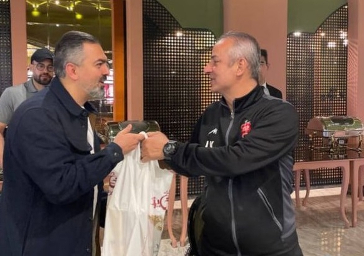 هدیه مدیر چادرملو به کارتال و طعنه سپاهانی‌ها