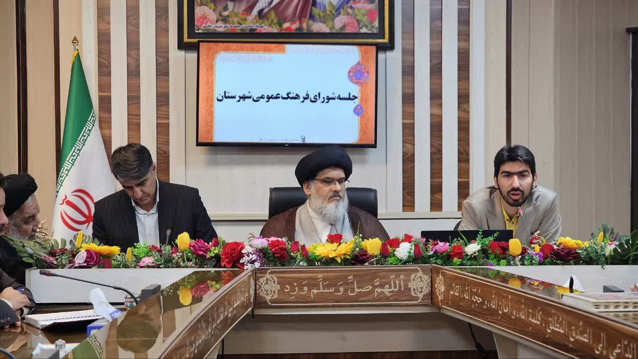 تاکید بر تقویت هویت فرهنگی و حمایت هدفمند از نخبگان