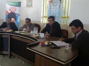 فرماندار مهریز: قشر فرهنگی برای فرهنگ سازی اقتصاد مقاومتی تلاش کنند