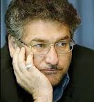 تابش: کاش صداوسیما صف های طولانی مردم استان یزد جلوی تانکرهای آب را می دید