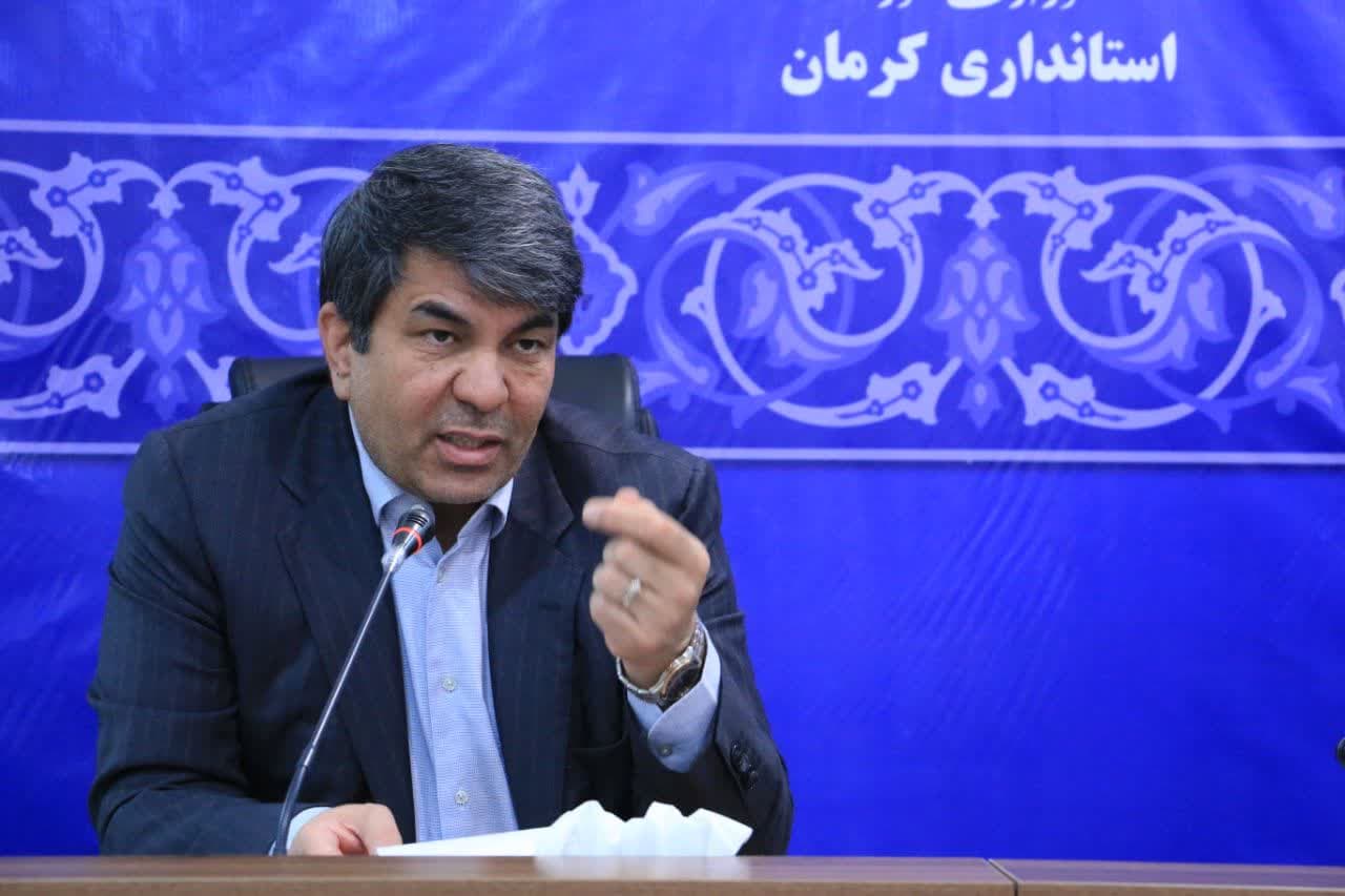 از نویسندگان بومی استان حمایت می‌کنیم/ باید کتاب را از مهجوریت بیرون آوریم